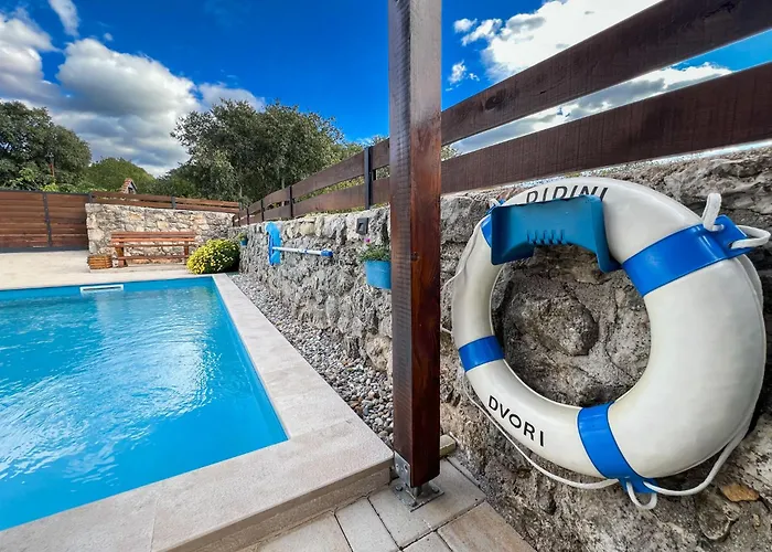 Hébergement de vacances Didini Dvori By Interhome *