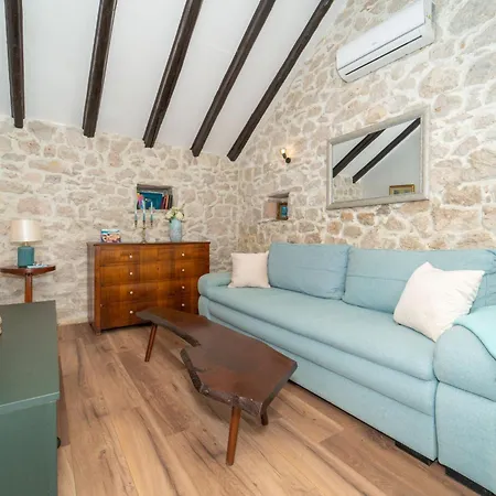 Didini Dvori By Interhome *
